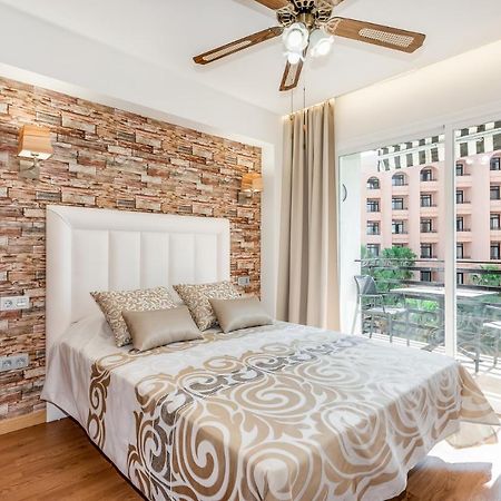 New 1 Bedroom Apartement On The Sea In Marbella. ภายนอก รูปภาพ