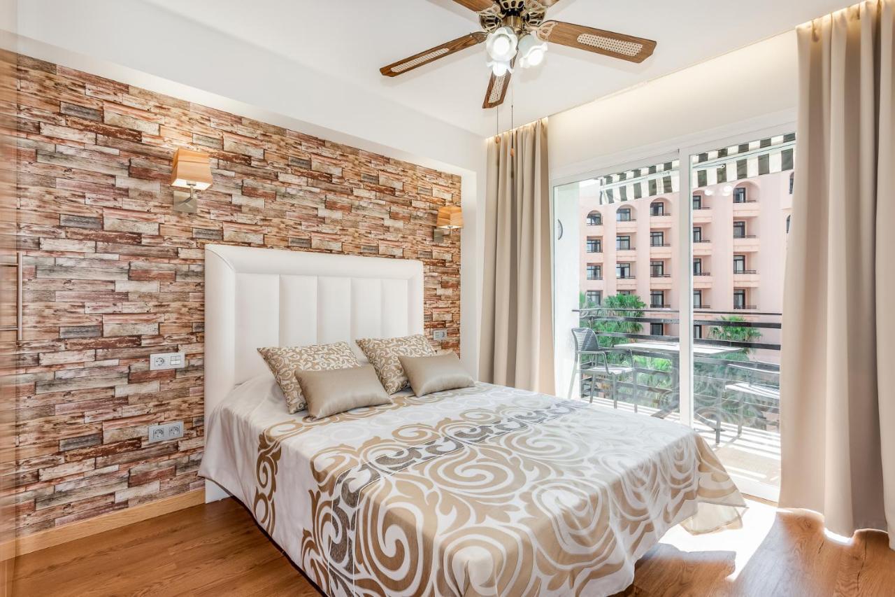 New 1 Bedroom Apartement On The Sea In Marbella. ภายนอก รูปภาพ