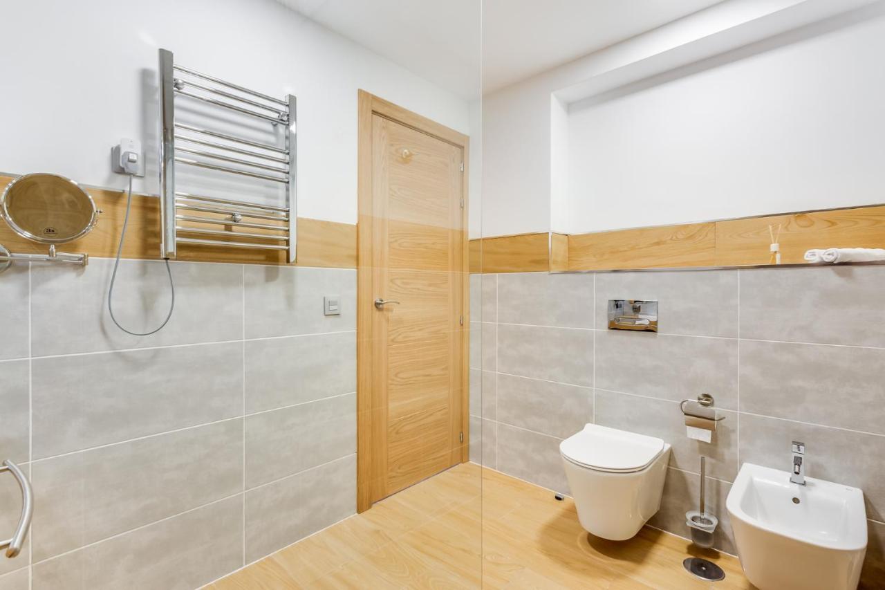New 1 Bedroom Apartement On The Sea In Marbella. ภายนอก รูปภาพ